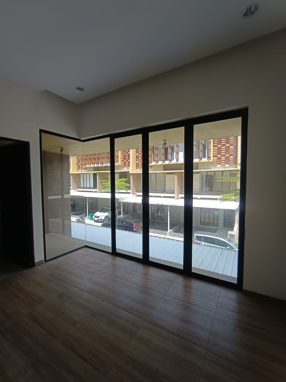 WhatsApp Image 2025-10-30 at 16.59.19 (1)