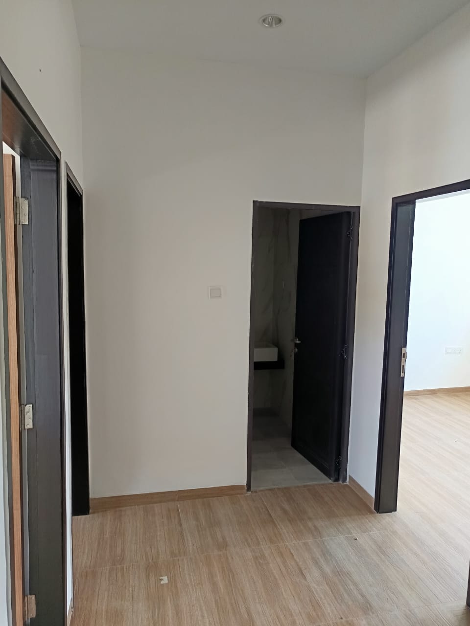 WhatsApp Image 2025-10-30 at 16.59.20 (1)