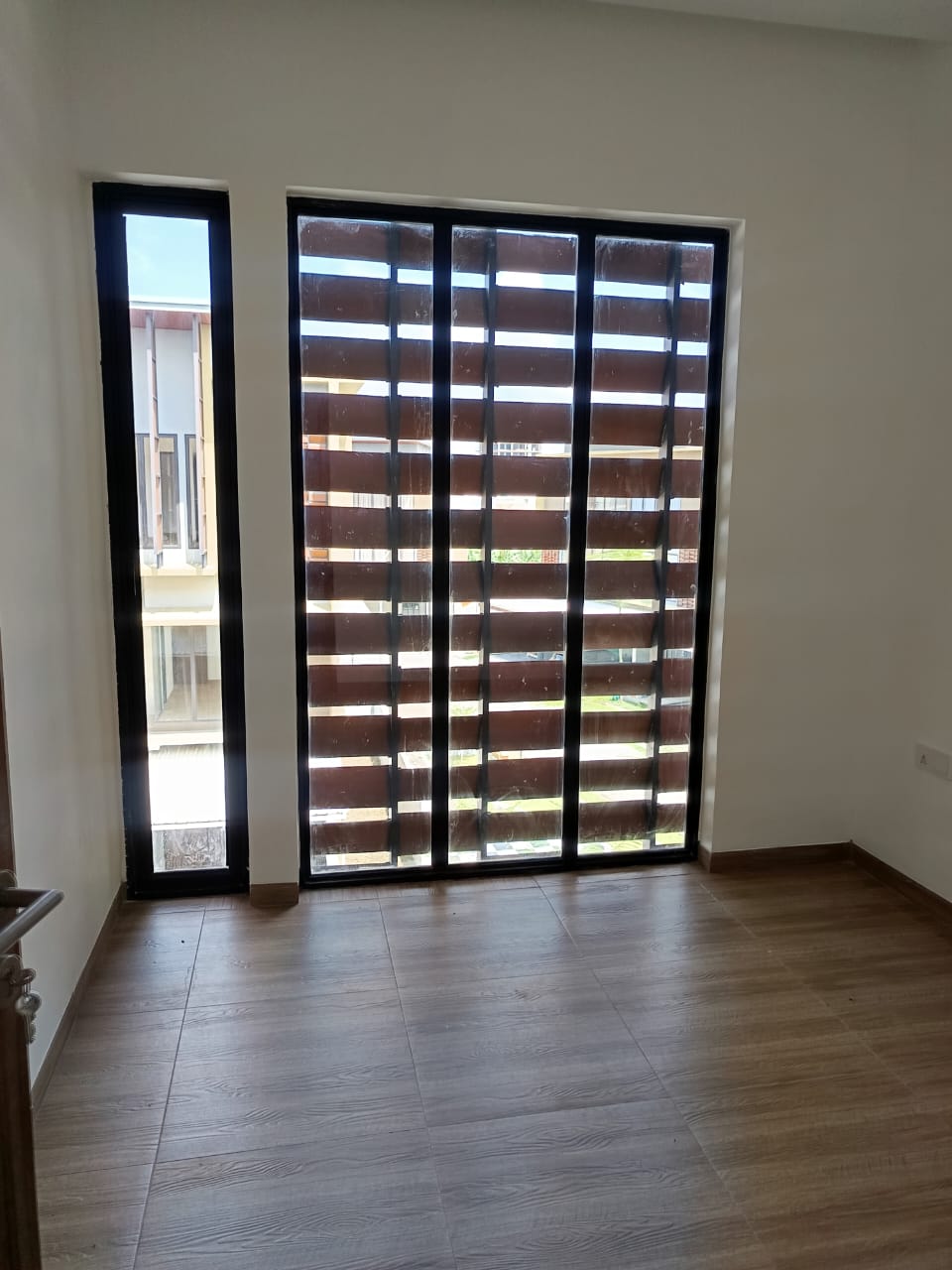 WhatsApp Image 2025-10-30 at 16.59.21 (2)