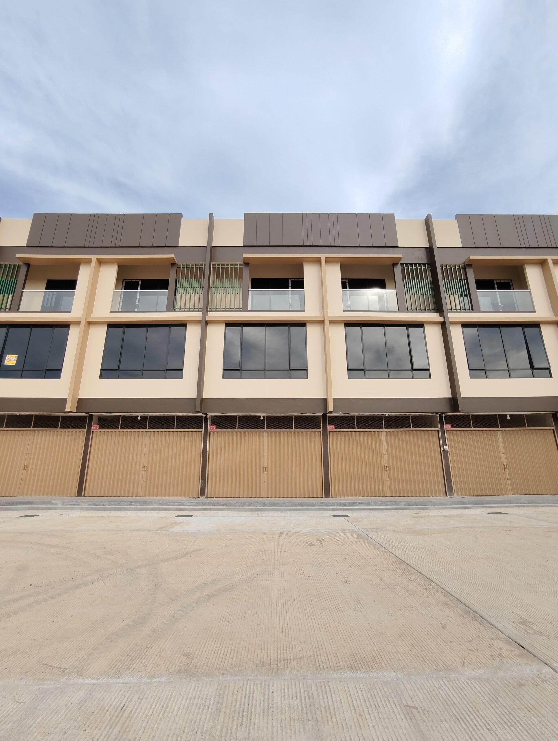 WhatsApp Image 2025-10-30 at 17.46.42