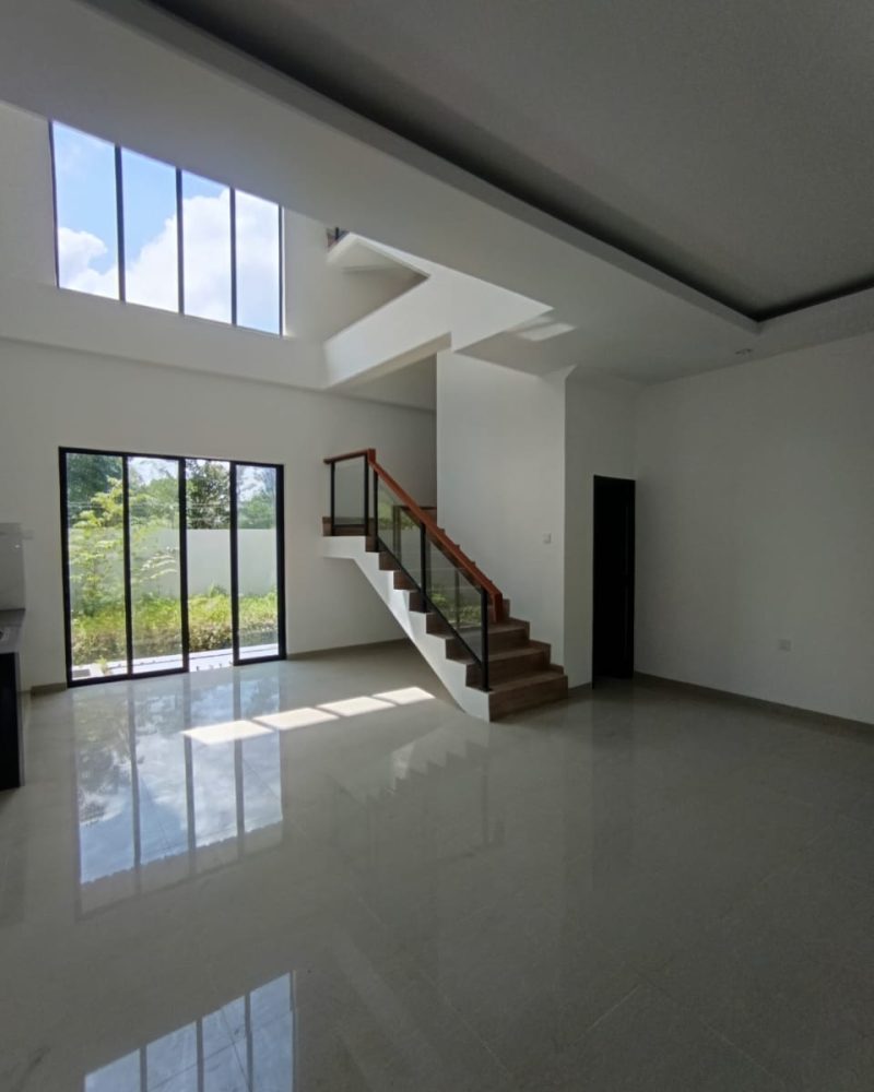 WhatsApp Image 2025-10-30 at 16.59.15 (2)