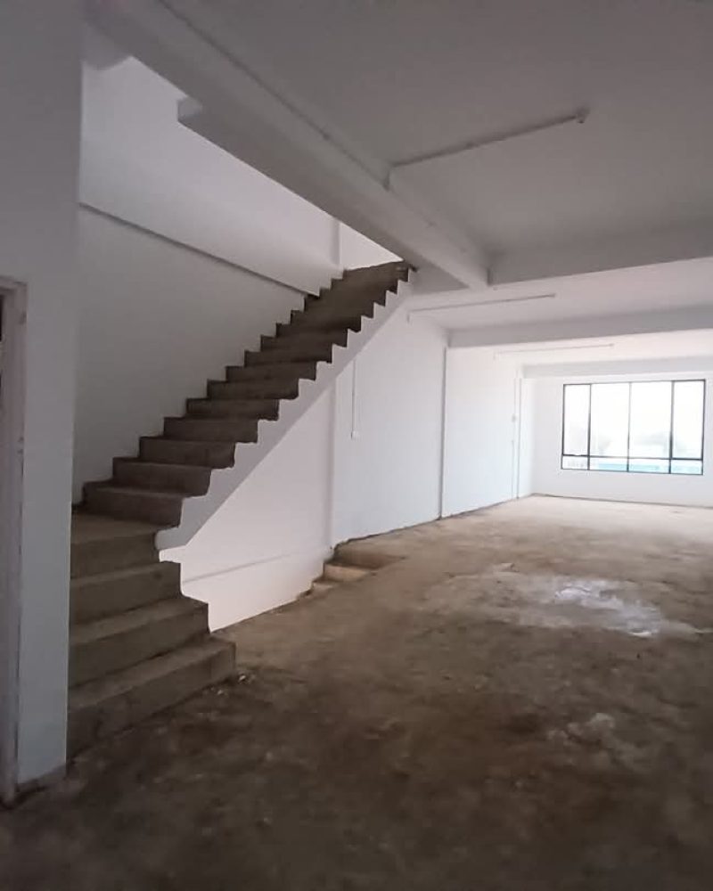 WhatsApp Image 2025-10-30 at 17.46.44